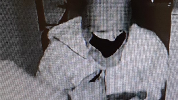 Vol dans un commerce de Shawinigan : des suspects à identifier