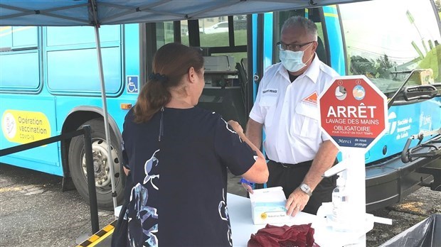 COVID-19 : les hospitalisations toujours en augmentation au Québec