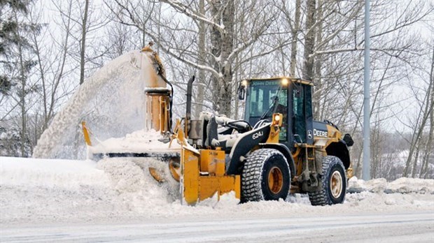 Des opérations de déneigement jusqu’à mardi matin à Shawinigan