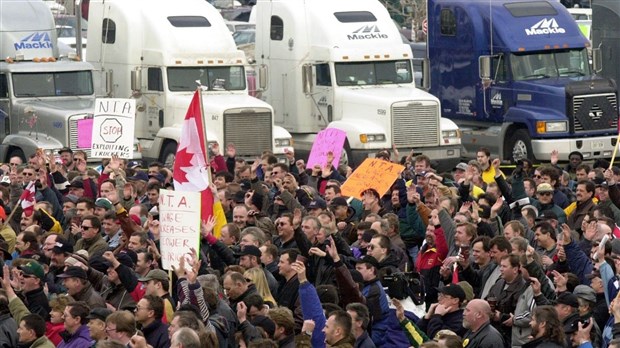 Une manifestation de camionneurs prévue le 28 janvier