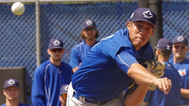 Un ancien lanceur des Blue Jays avec les Aigles