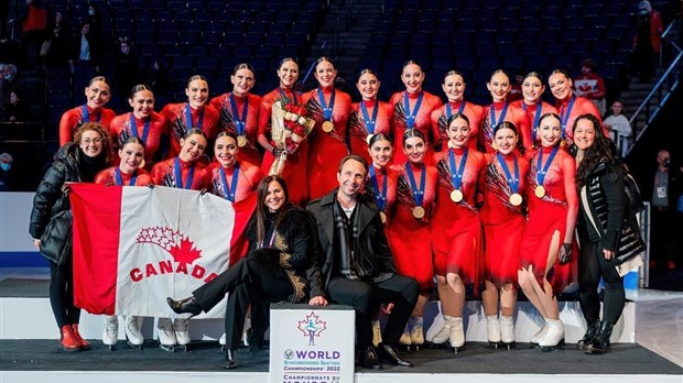 Une médaille d’or aux jeux mondiaux de patinage synchronisé