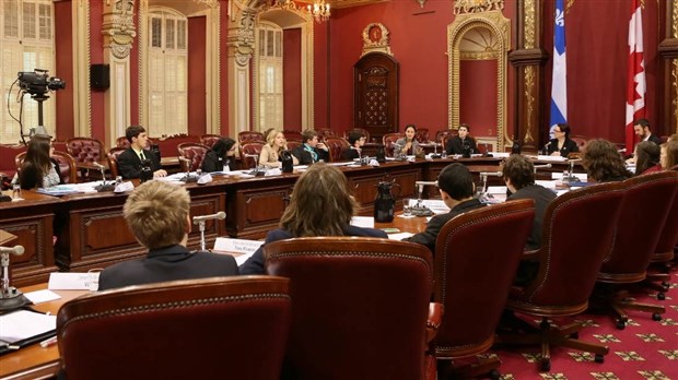 Des élèves de la région au Parlement des jeunes