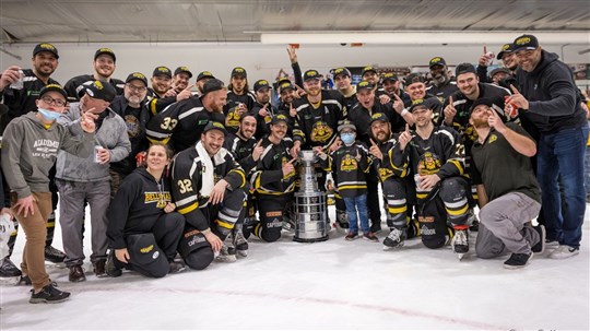Bellemare de Louiseville a remporté les séries de la Ligue de hockey senior AAA