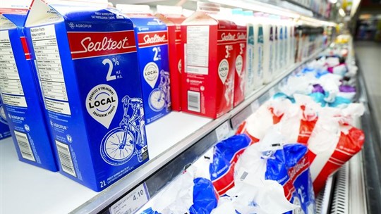 Hausse mercredi de 2,2 % du prix du lait destiné aux marchés de détail