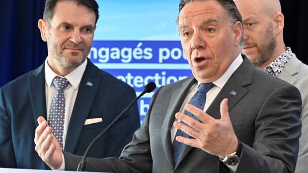 François Legault dénonce une situation «inacceptable» à la SAAQ