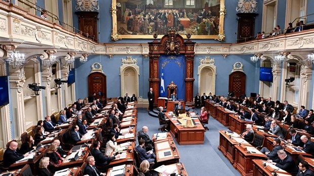 Les travaux parlementaires reprennent aujourd'hui à Québec