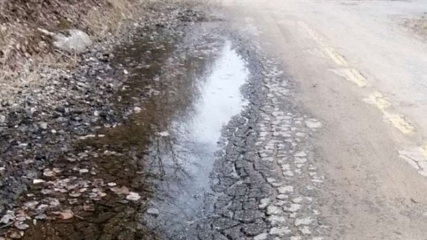 Une route de la Mauricie nommée l'une des pires routes du Québec