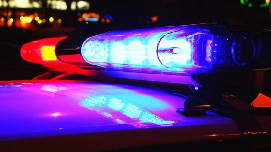 Un conducteur roulant 125 km/h termine sa course dans un immeuble 