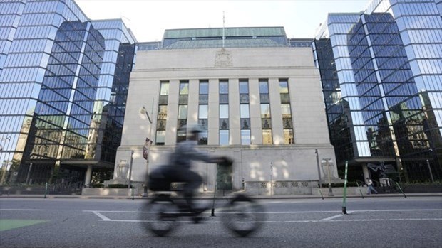La Banque du Canada a envisagé de reporter la baisse prévue en octobre