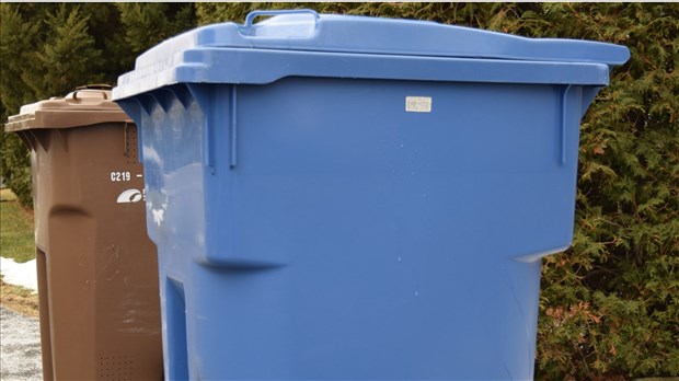 Maximum un bac à déchets par unité d’habitation à Shawinigan