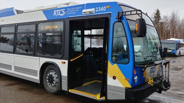 L'entreprise Fleur de Lys signe une entente avec ses chauffeurs