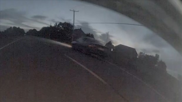 Délit de fuite sur la route 138 : recherche de témoins de l'accident