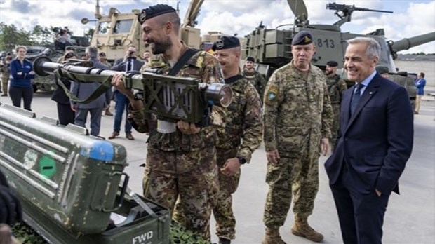 Le gouvernement fédéral veut créer 125 000 emplois dans l'industrie militaire