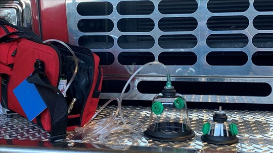 Les camions de pompiers de Shawinigan équipés de masques à oxygène