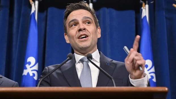 Loi 96: Charles Milliard tente encore de clarifier sa position