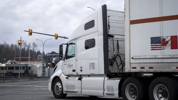 Les concessionnaires canadiens de camions incapables d'acheter de nouveaux modèles